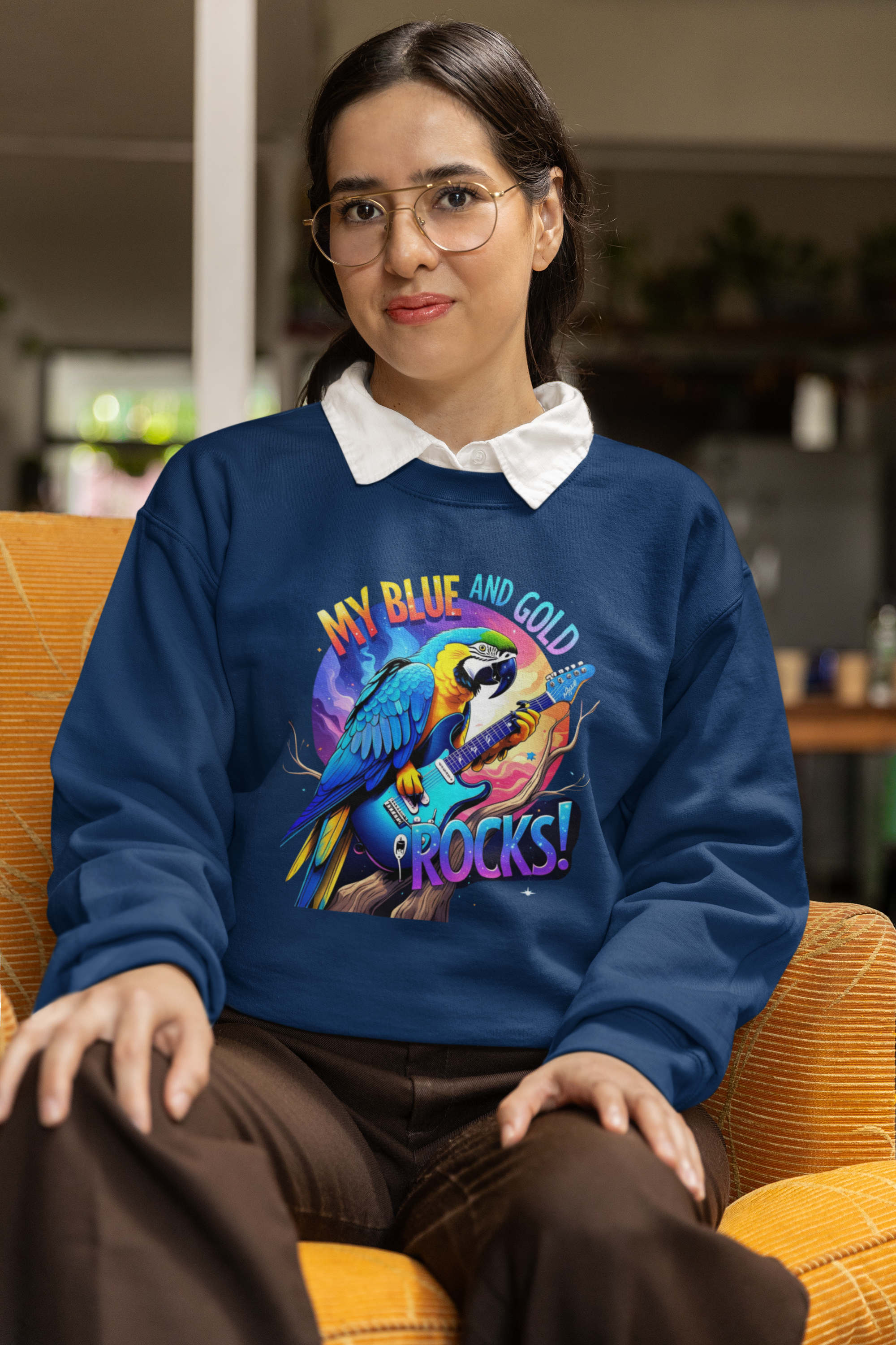 Blue & Gold Macaw Rocks Sweatshirt
