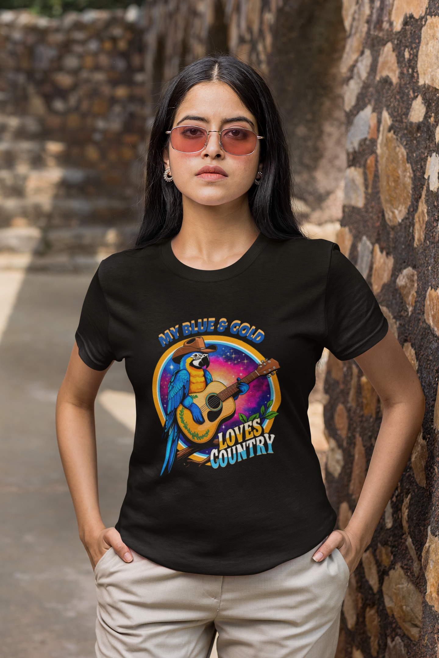 Blue & Gold Macaw Loves Country Tee