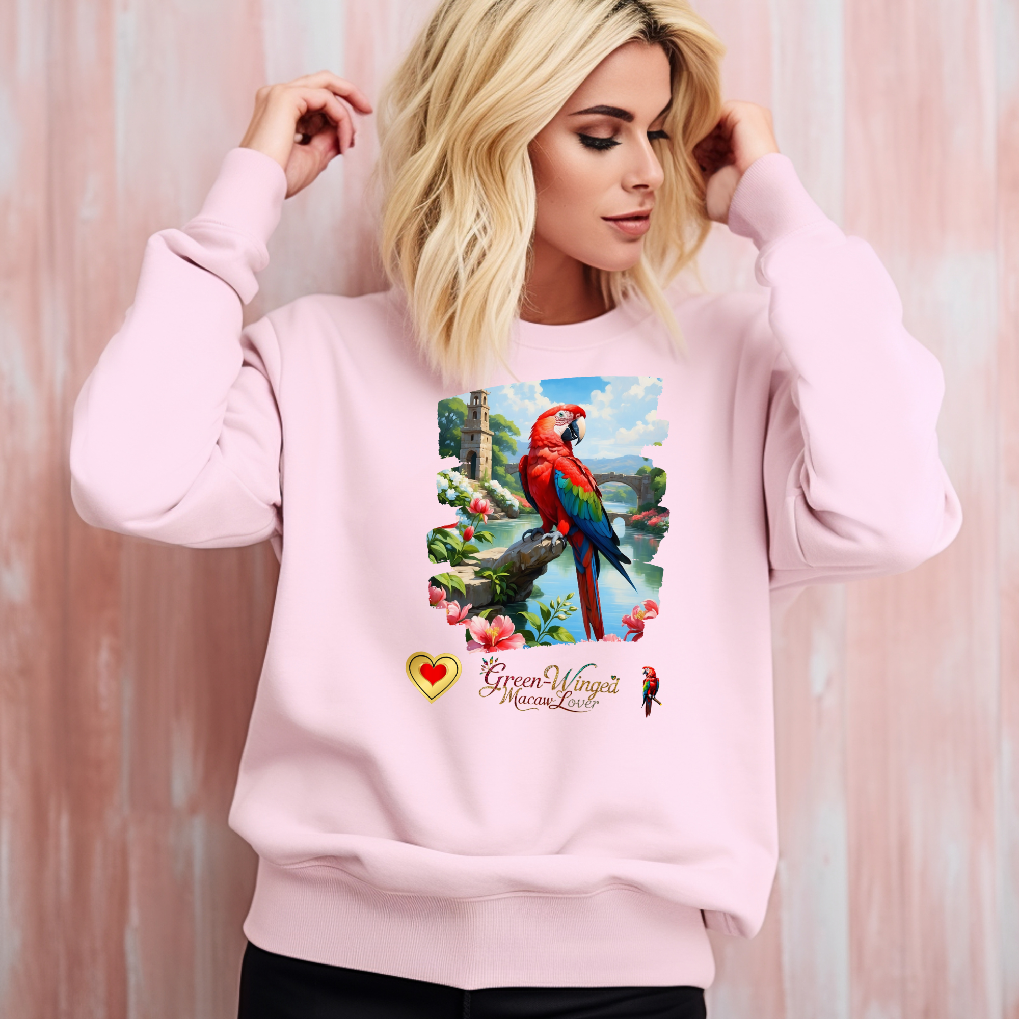 Green-Winged Macaw Sweatshirt